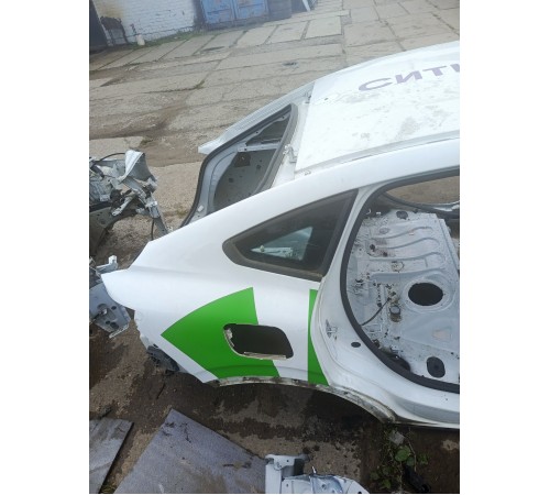 Крыло заднее правое