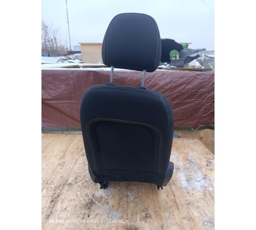 Сиденье переднее правое