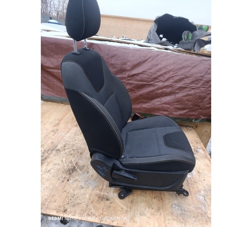 Сиденье переднее правое