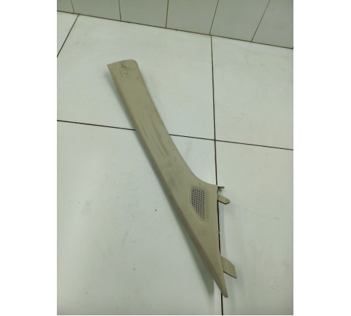 Обшивка стойки передняя правая