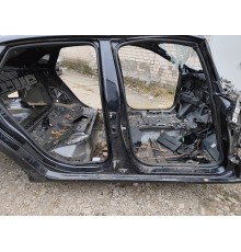 Порог со стойкой правый