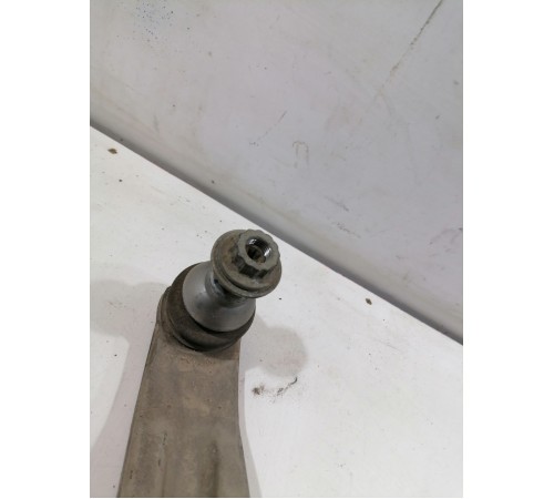 Рычаг подвески передний левый