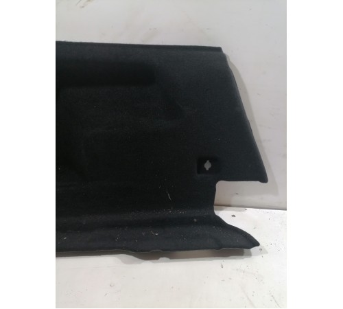 Обшивка багажника левая