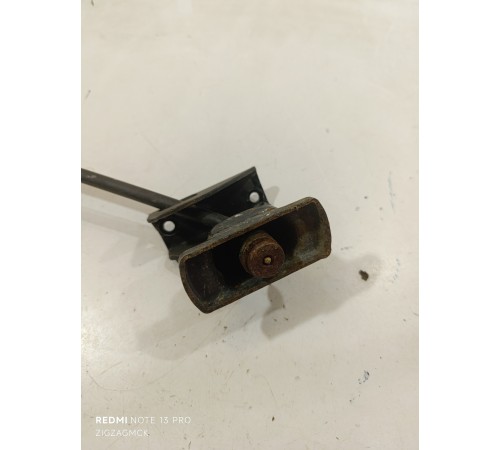 Механизм подъема запасного колеса