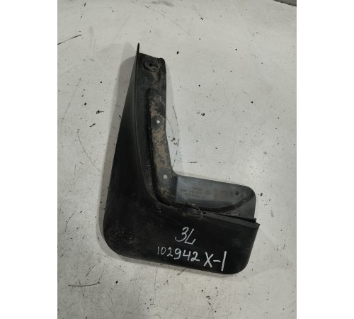 Брызговик (задний левый)