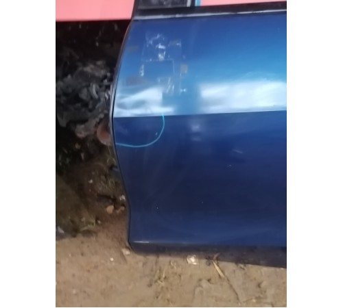 Дверь задняя левая