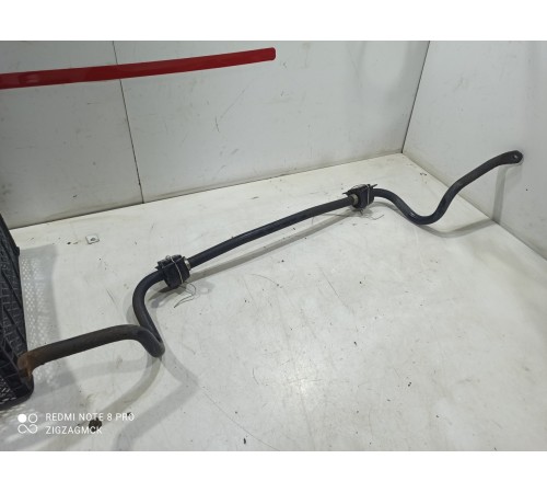 Стабилизатор передний