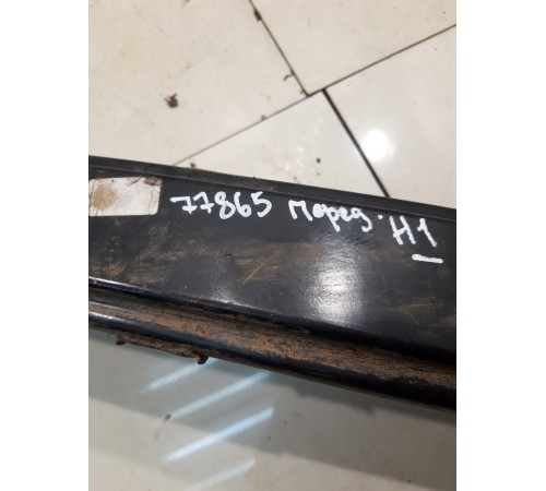 Усилитель переднего бампера