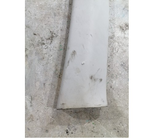 Обшивка стойки лобового стекла правая