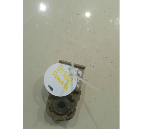 Кронштейн(крепление) глушителя