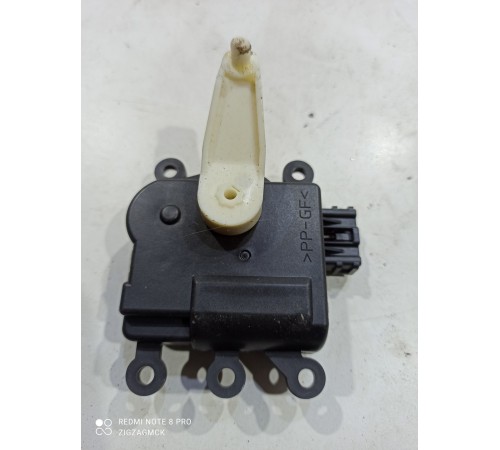 Моторчик привода заслонок отопителя