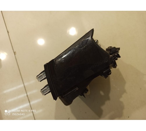 Воздушный дефлектор(левый)