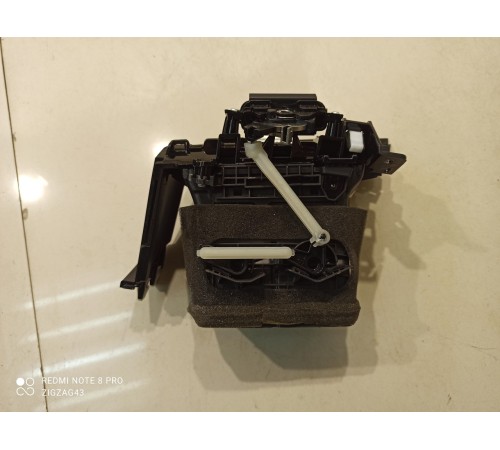 Воздушный дефлектор(левый)