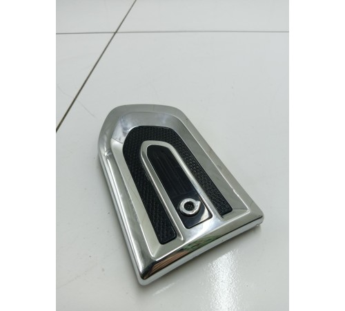 Накладка крыла переденяя правая