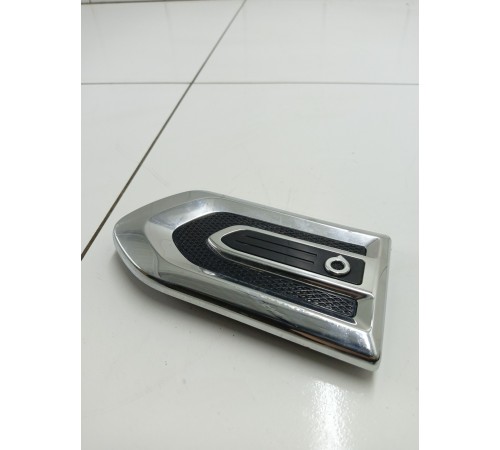 Накладка крыла переденяя правая