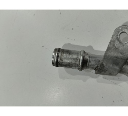 Тройник системы охлаждения (металлический)