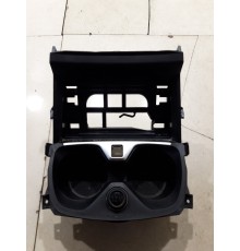 Накладка центральной консоли с подстаканниками