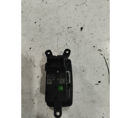 Кнопка ручного тормоза