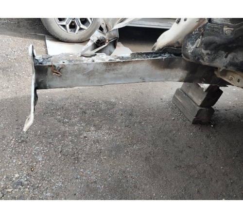 Лонжерон (четверть) передний правый