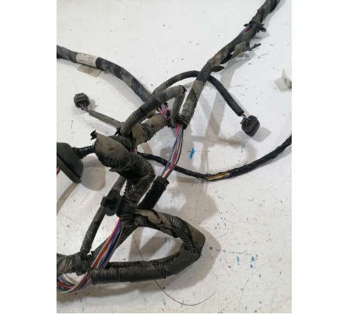 Электропроводка заднего бампера