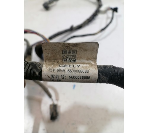 Электропроводка заднего бампера