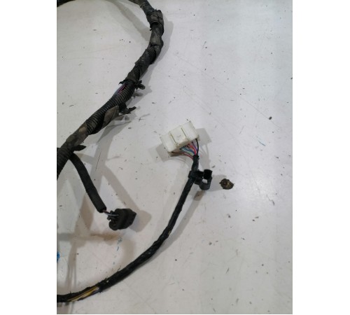 Электропроводка заднего бампера