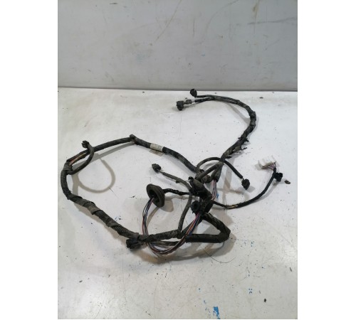 Электропроводка заднего бампера