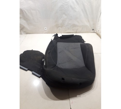 Обшивка спинки переднего левого сидения