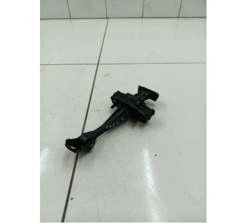 Ограничитель двери задний правый