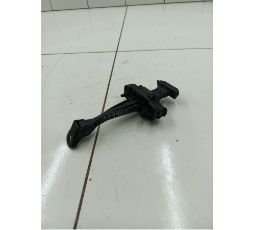 Ограничитель двери задний правый