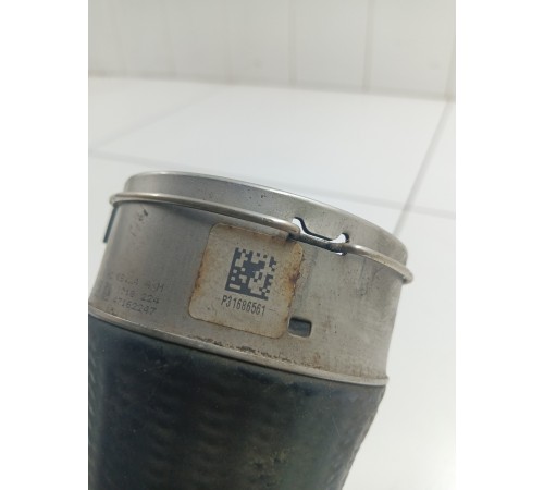 Патрубок интеркулера