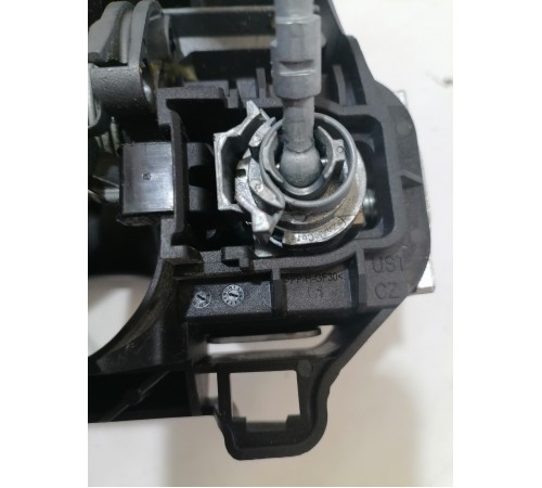 Ручка двери передняя левая наружная