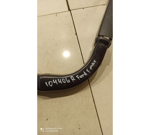 Поводок стеклоочистителя(правый)