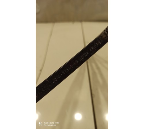 Поводок стеклоочистителя(правый)