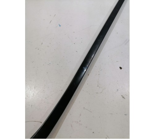 Накладка стойки лобового стекла левая