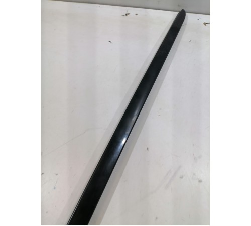 Накладка стойки лобового стекла левая