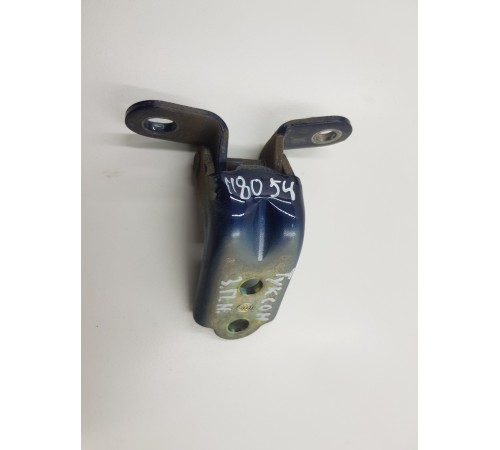 Петля двери задняя правая нижняя