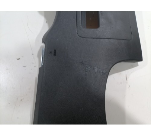 Накладка под торпедо левая