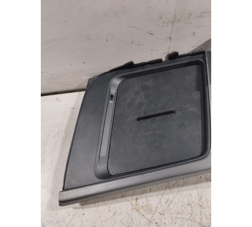 Накладка центральной консоли