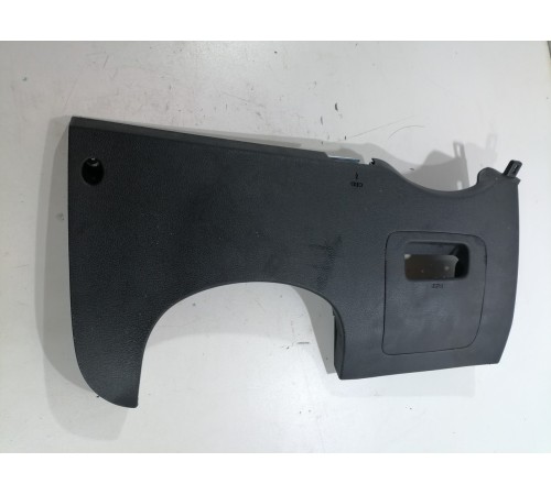 Накладка под торпедо левая