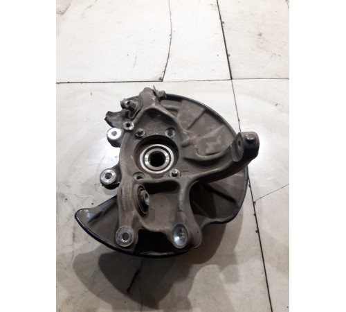 Кулак поворотный(задний левый)