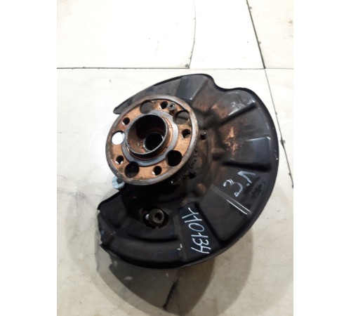 Кулак поворотный(задний левый)