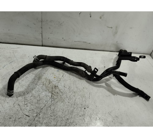 Патрубок системы охлаждения металический