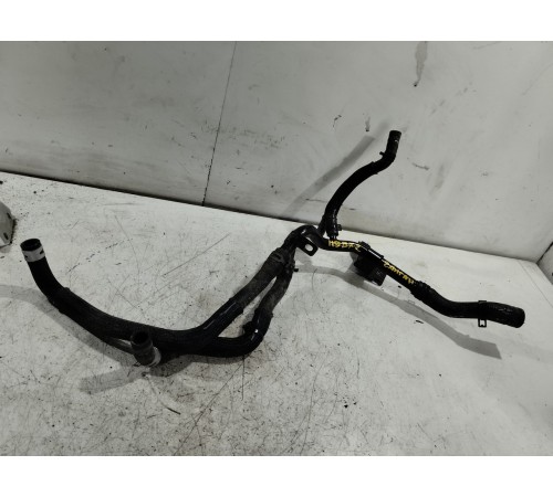 Патрубок системы охлаждения металический