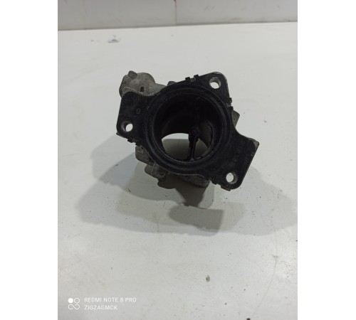 Фланец вентиляции картерных газов