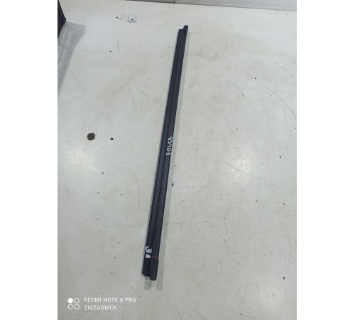 Уплотнитель стекла (задний левый внутренний)