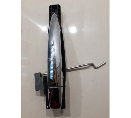 Ручка двери (задняя, правая, внешняя)