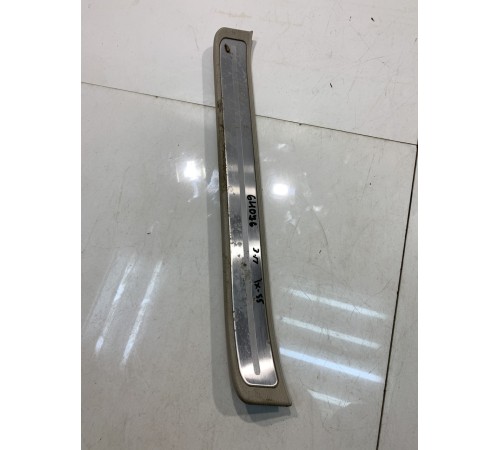 Накладка порога (задняя, правая)