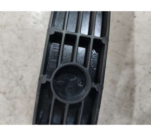 Ручка двери задняя левая