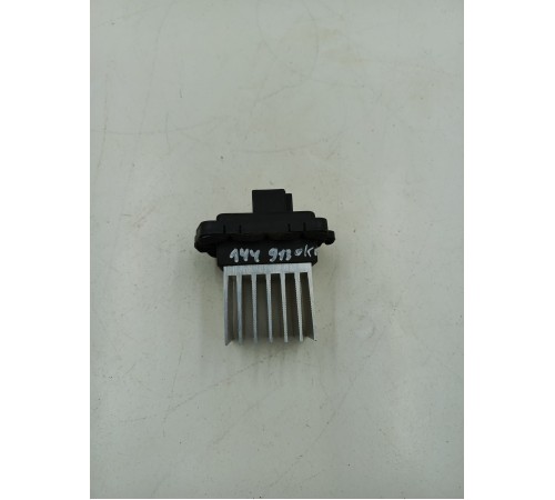 Резистор отопителя (печки)